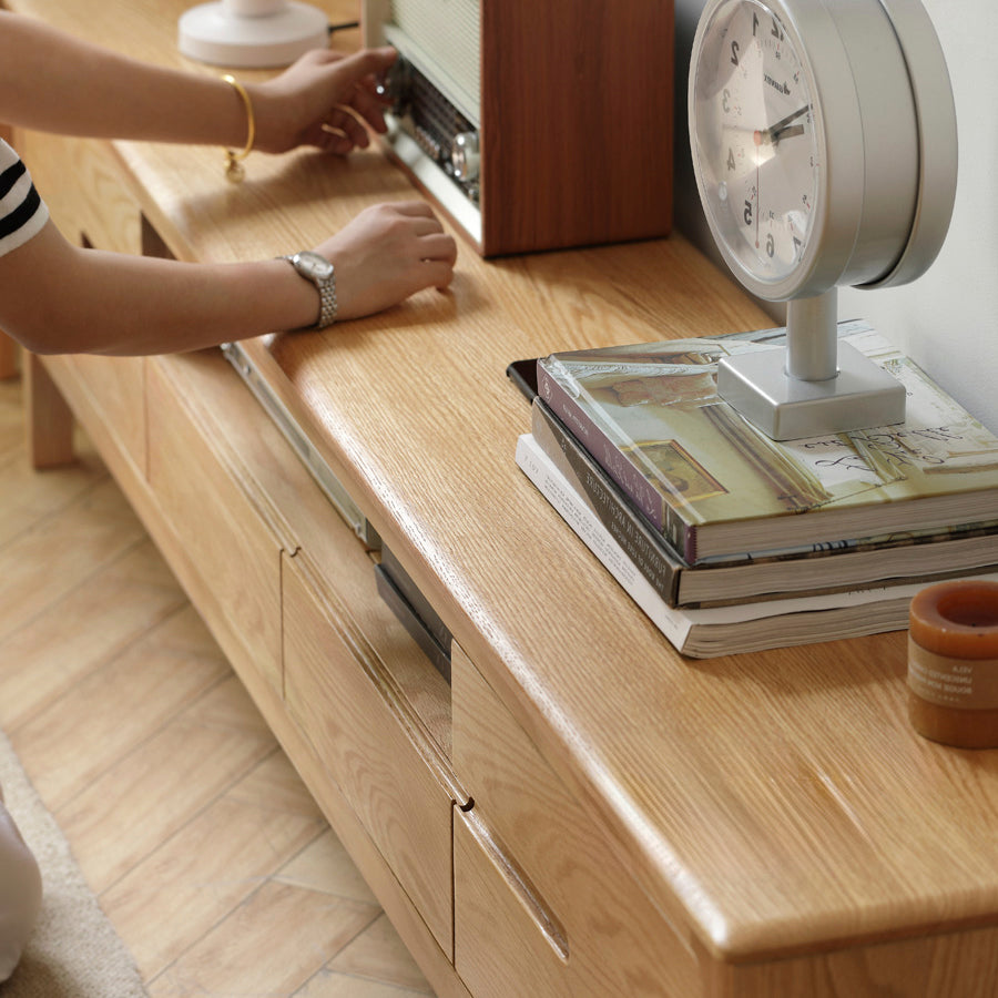 Seattle Natural Solid Oak Entertainment Unit