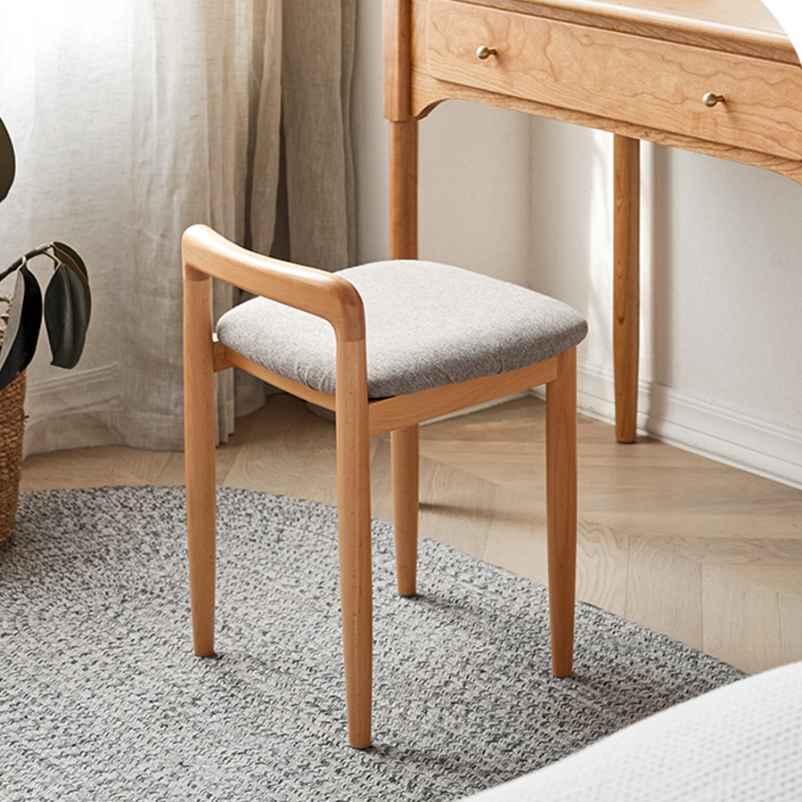Penzlin Natural Solid Oak Dressing Stool