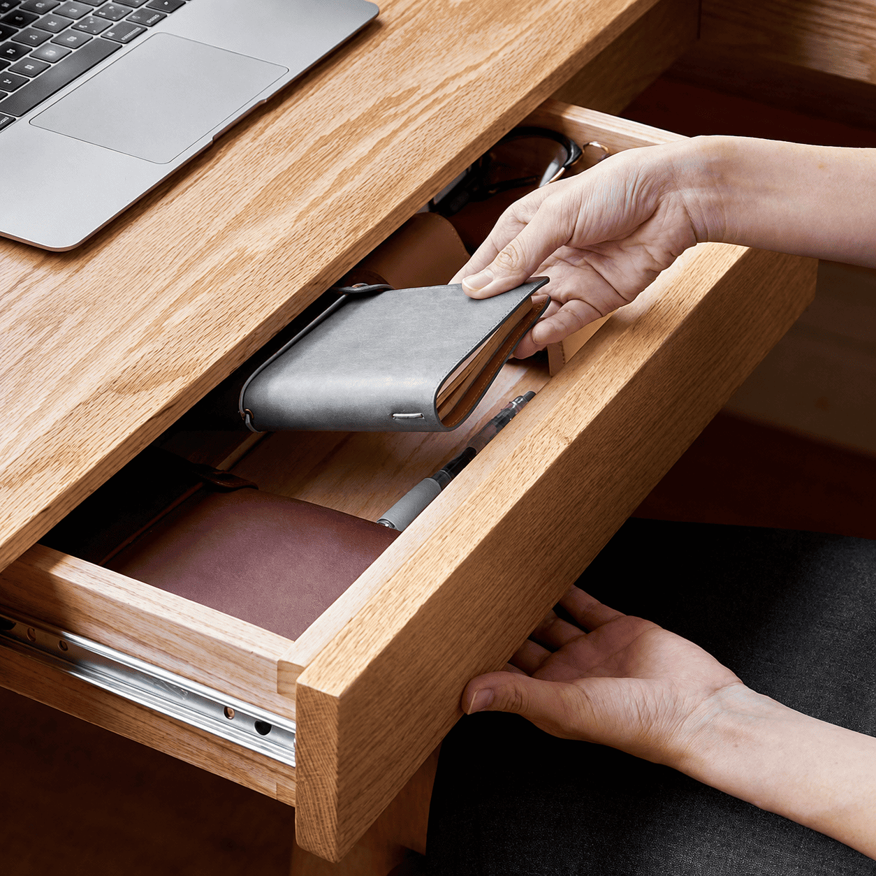 Randers Natural Solid Oak Returning Desk